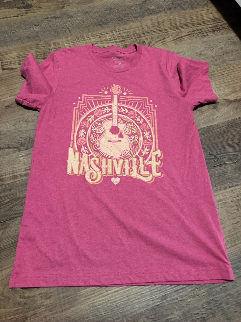 Women’s Nashville Graphic Tee - Hot Pink with Cream Print